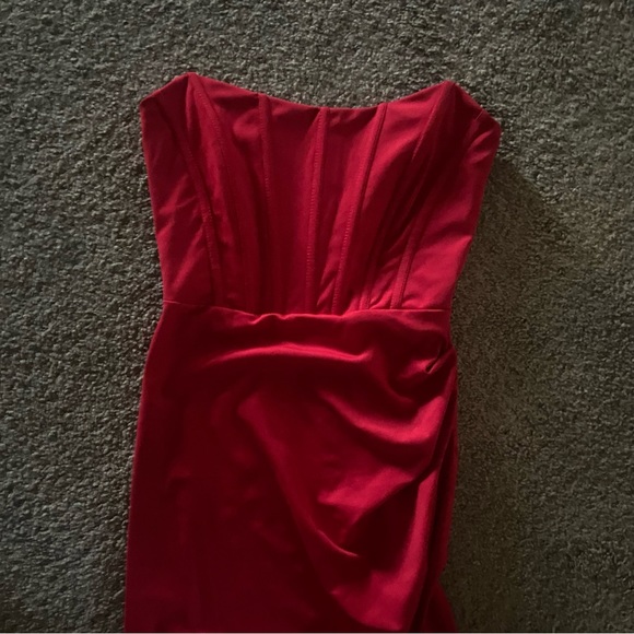 Like New Red Semi Formal Tube Top Long Dress With Slit XS - Picture 5 of 7